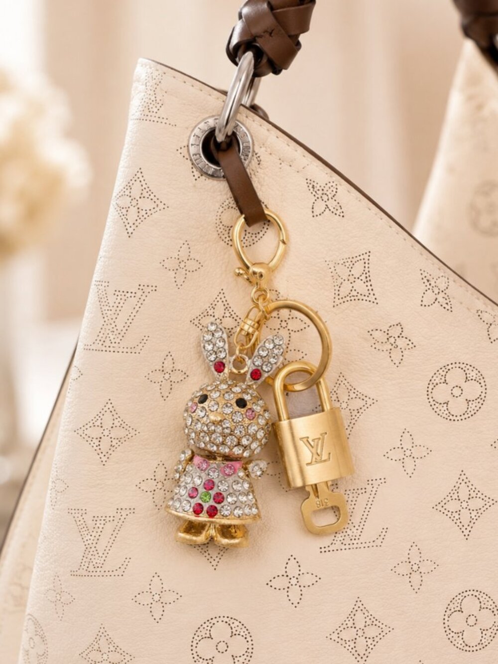 Authentic Louis Vuitton Gold Padlock 🔒 Key Set w/ Unbranded Bunny Bag Charm